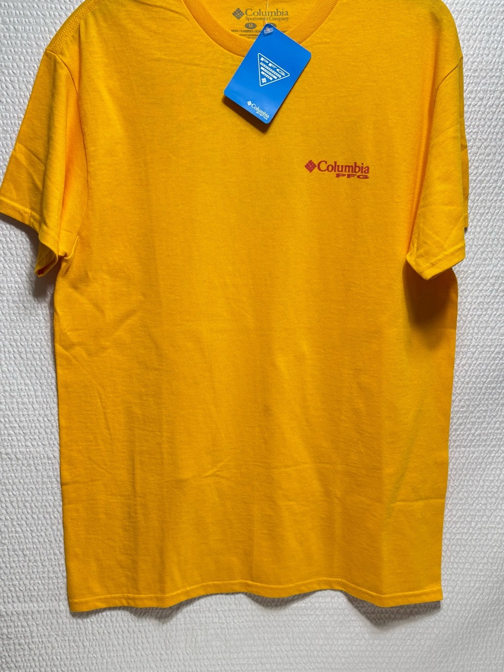 Columbia Men’s Short Sleeve T‑Shirt — Yellow